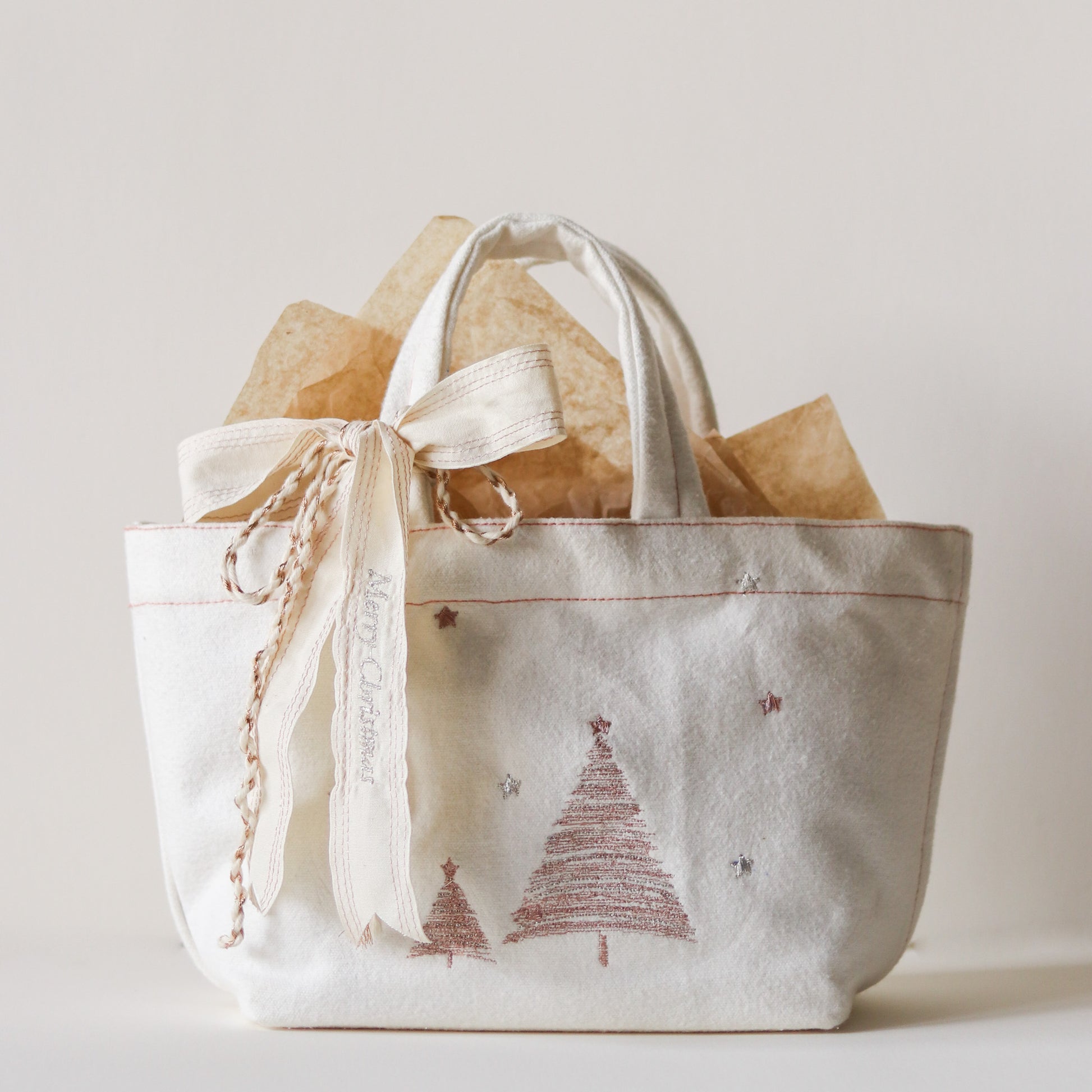 Holiday Ribbon Gift Tote