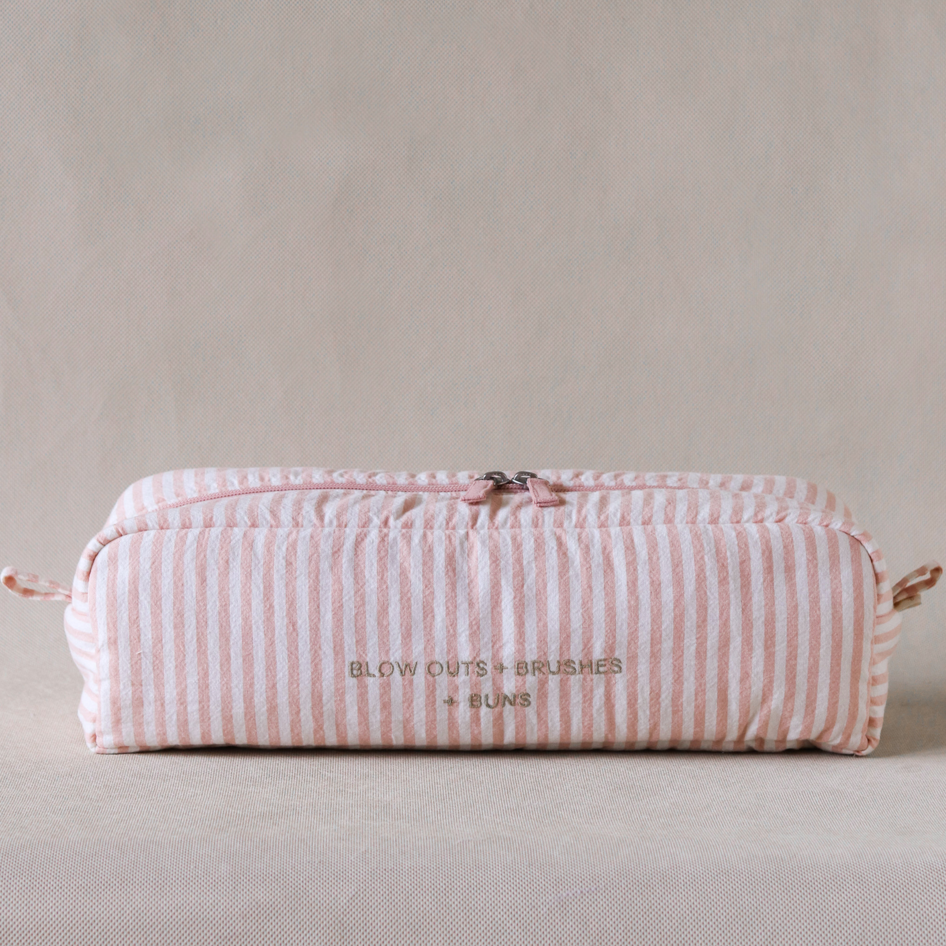 Puff Longer Pouch for Hair Supplies