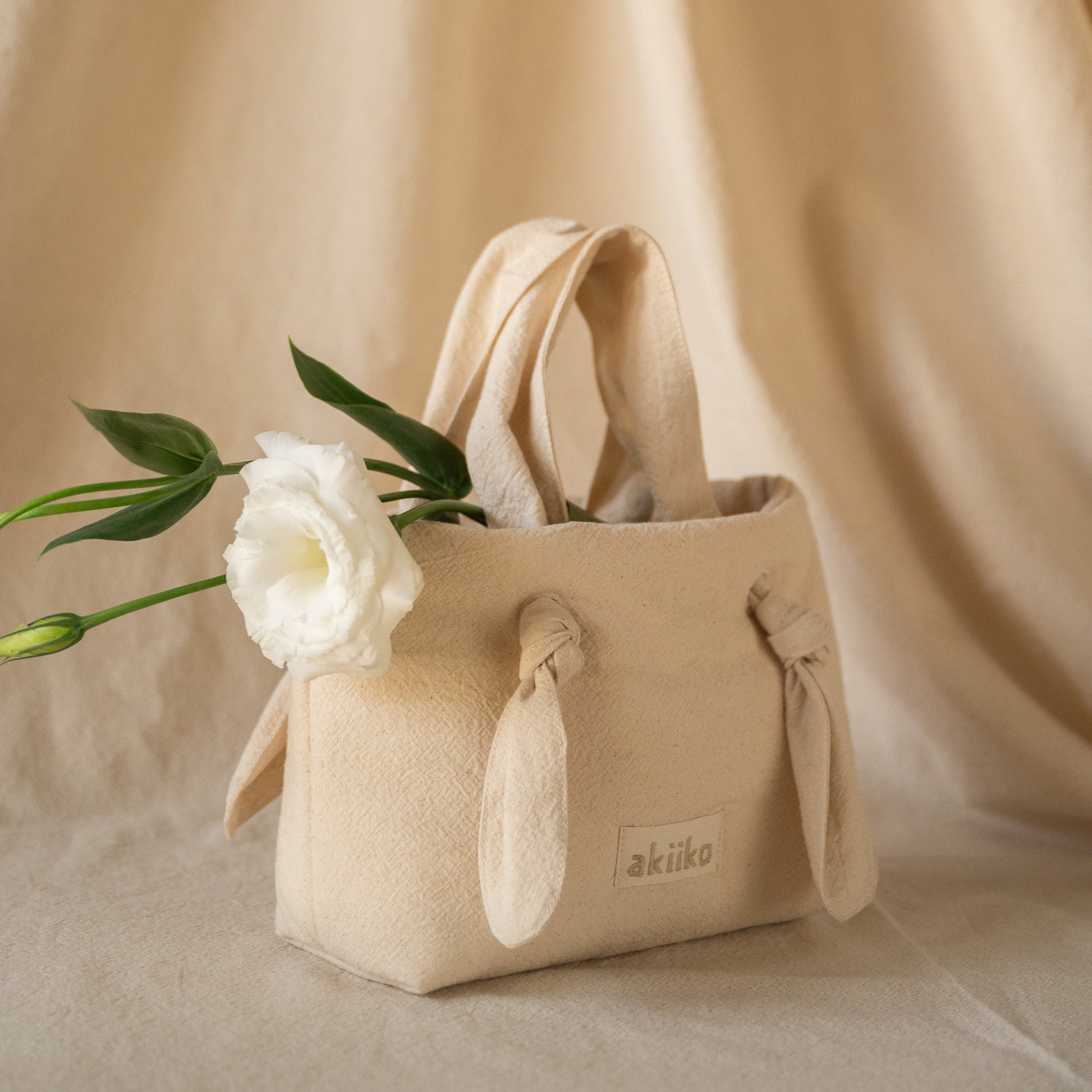 Chantilly Knot Bag