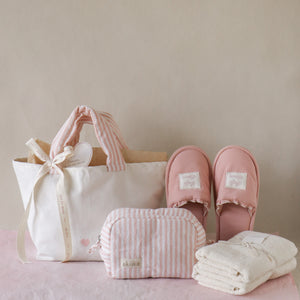 Retreat Essentials Gift Set