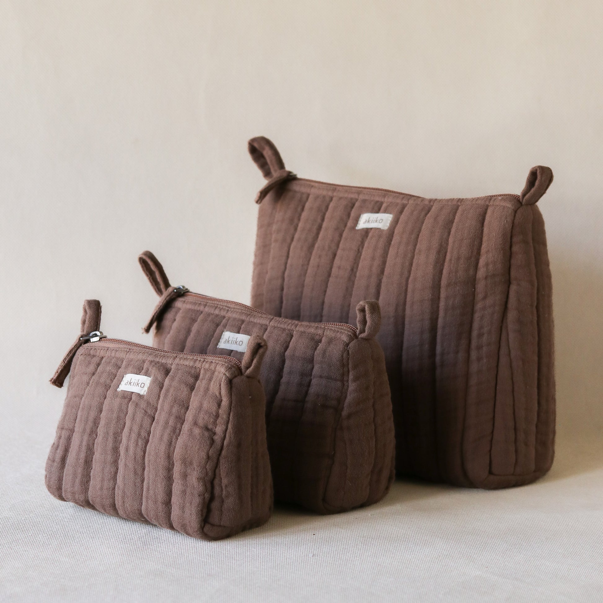 Fyra Triangle Pouch (Medium) - akiiko 2