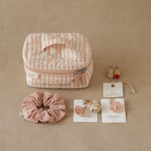 Pretty Rituals: Vanity Rakhi Gift Set