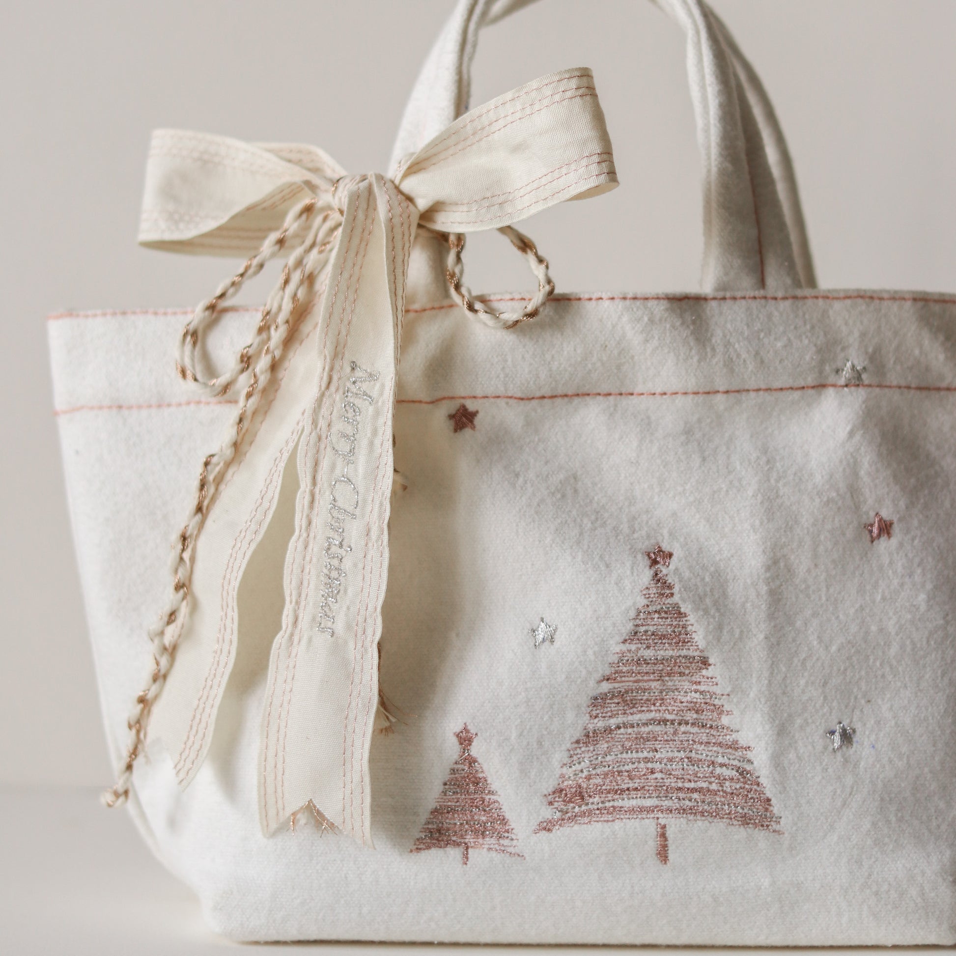 Holiday Ribbon Gift Tote