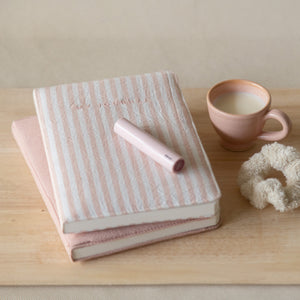 Petal Line Crinkle Journal