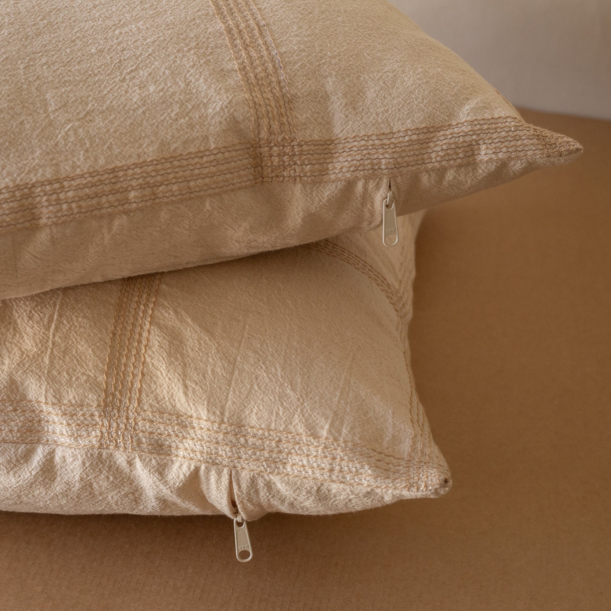 Crinkle Grid Festive Cushion Cover