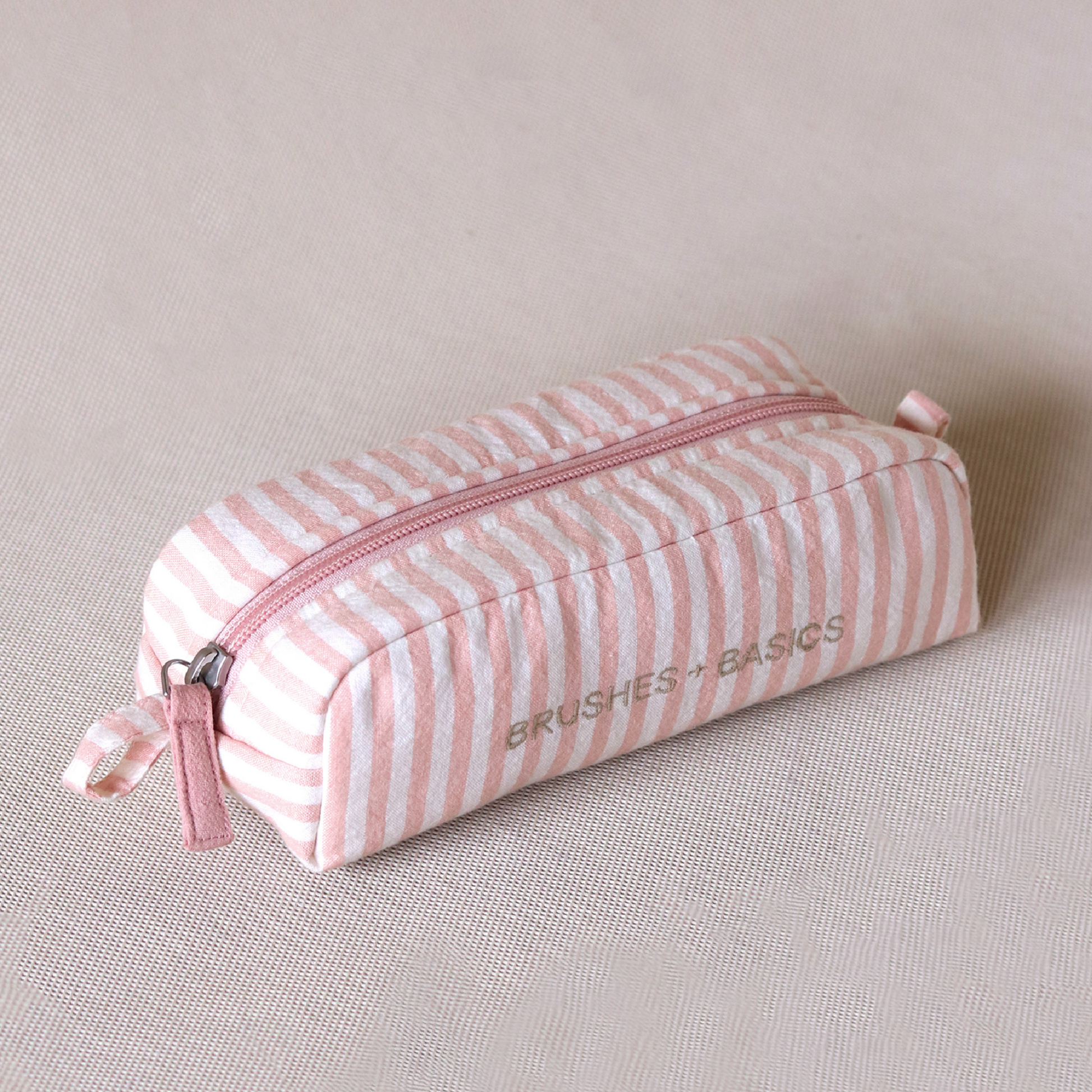 Puff Slim Pouch for Brushes