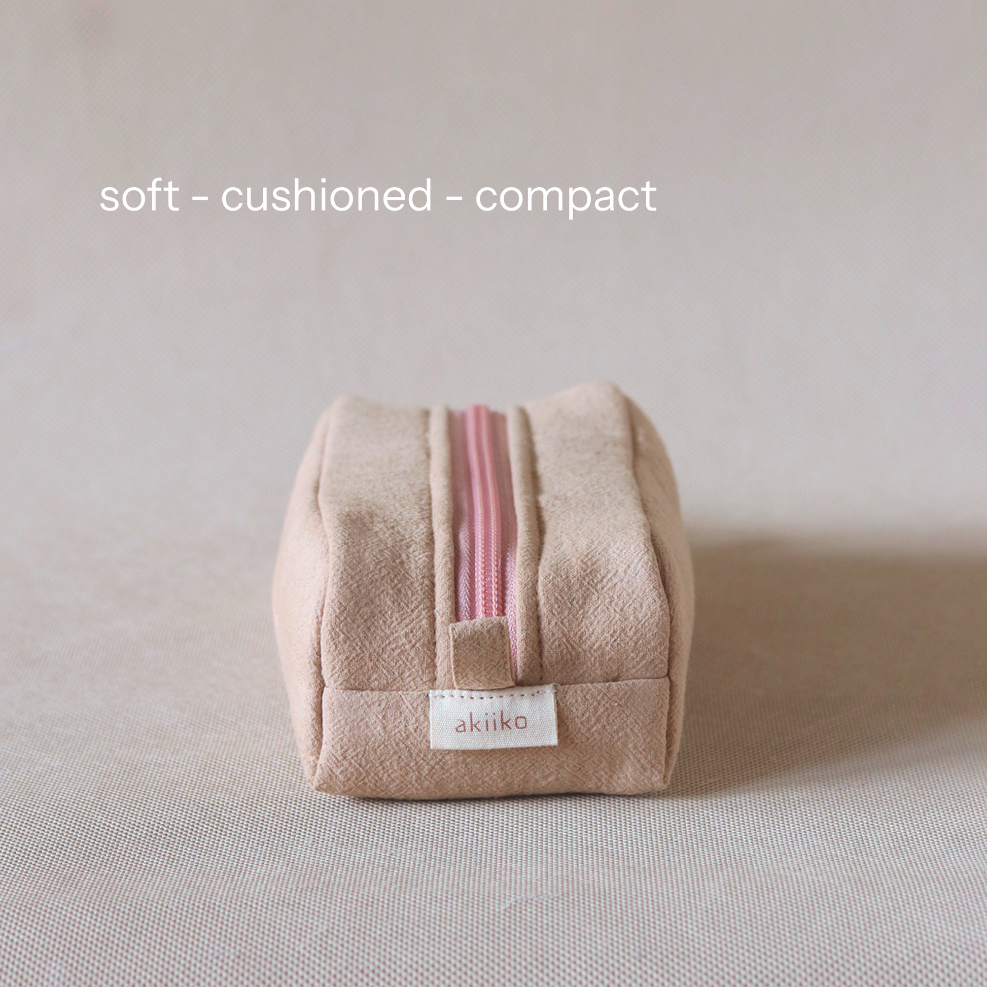 Puff Slim Pouch for Brushes