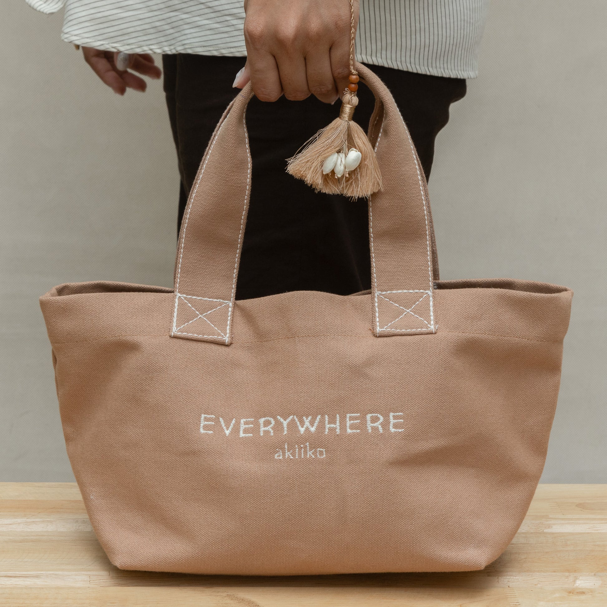 Warmth Everywhere: Tote Rakhi Gift Set