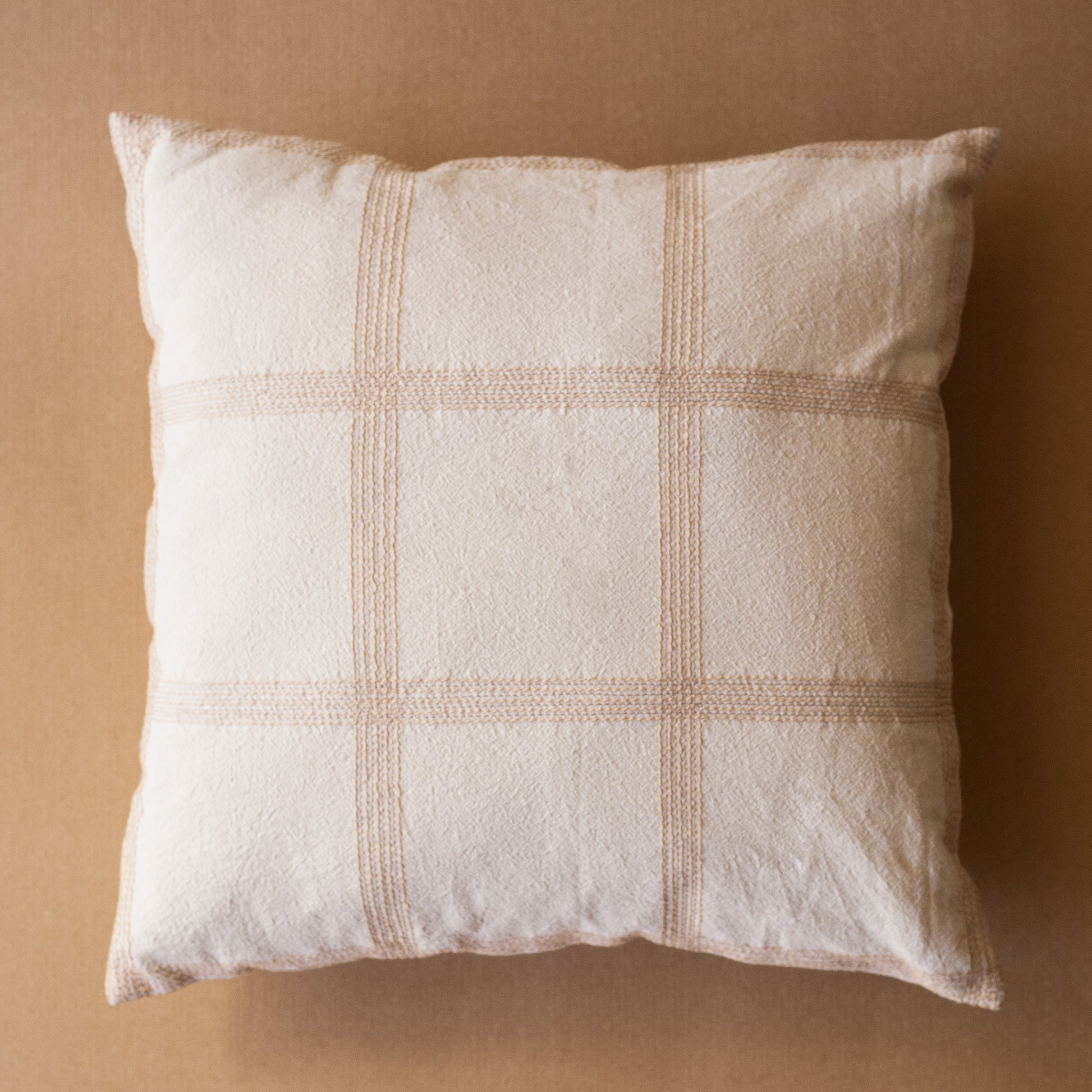 Crinkle Grid Festive Cushion Cover