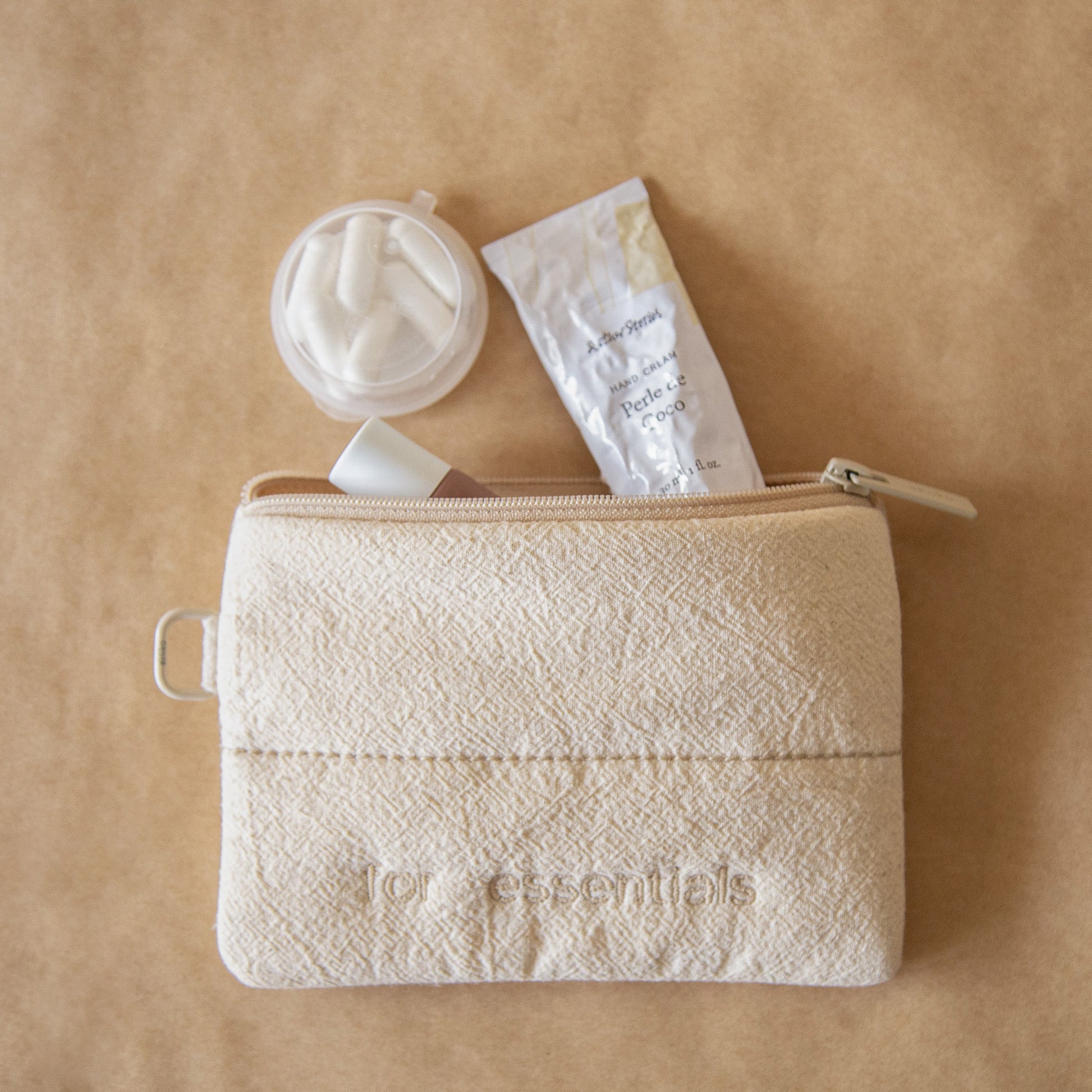 Crinkle Flat Pouch (Mini) With Wristlet - akiiko 4
