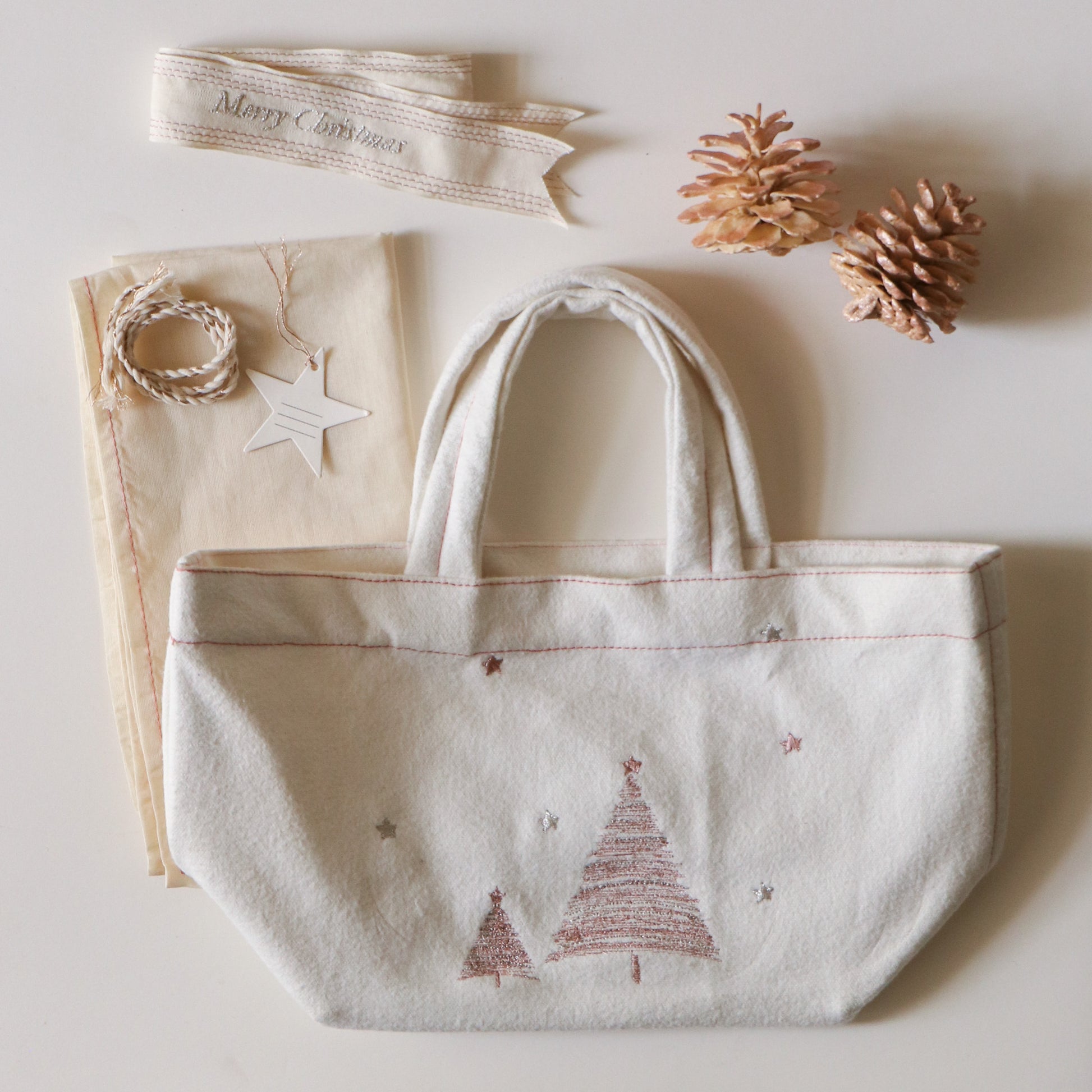 Holiday Ribbon Gift Tote