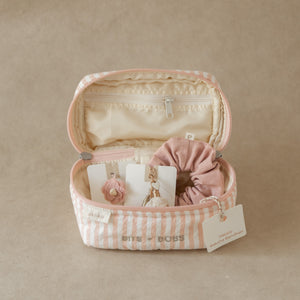 Pretty Rituals: Vanity Rakhi Gift Set