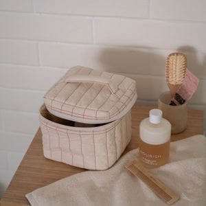 ‘Feel Good’ Rosette Square Vanity