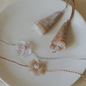 Moonstone Shine Rakhi Set  (2 rakhis, 2 lumbas)