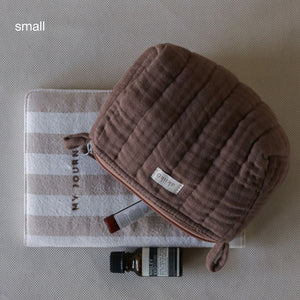 Fyra Triangle Pouch (Medium) - akiiko 7