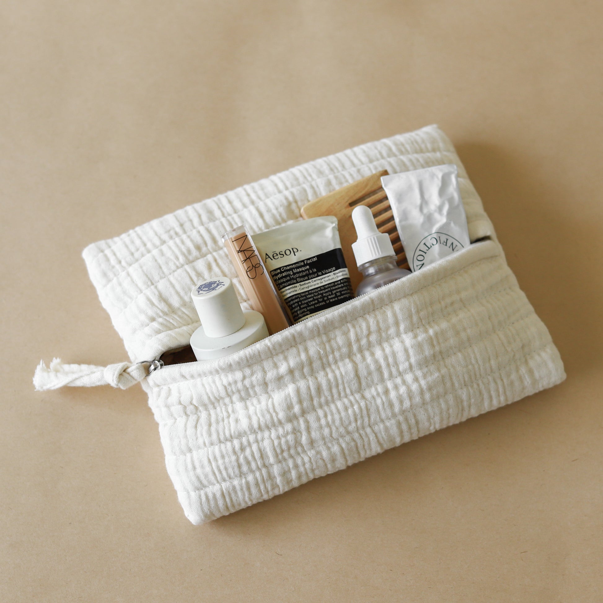 Fyra Rectangle Pouches set in three sizes, flat and compact