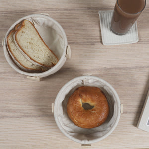 Circle Bread Basket with Wooden Stand