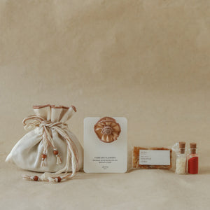Petite Pouch Set (Pick Your Rakhi)