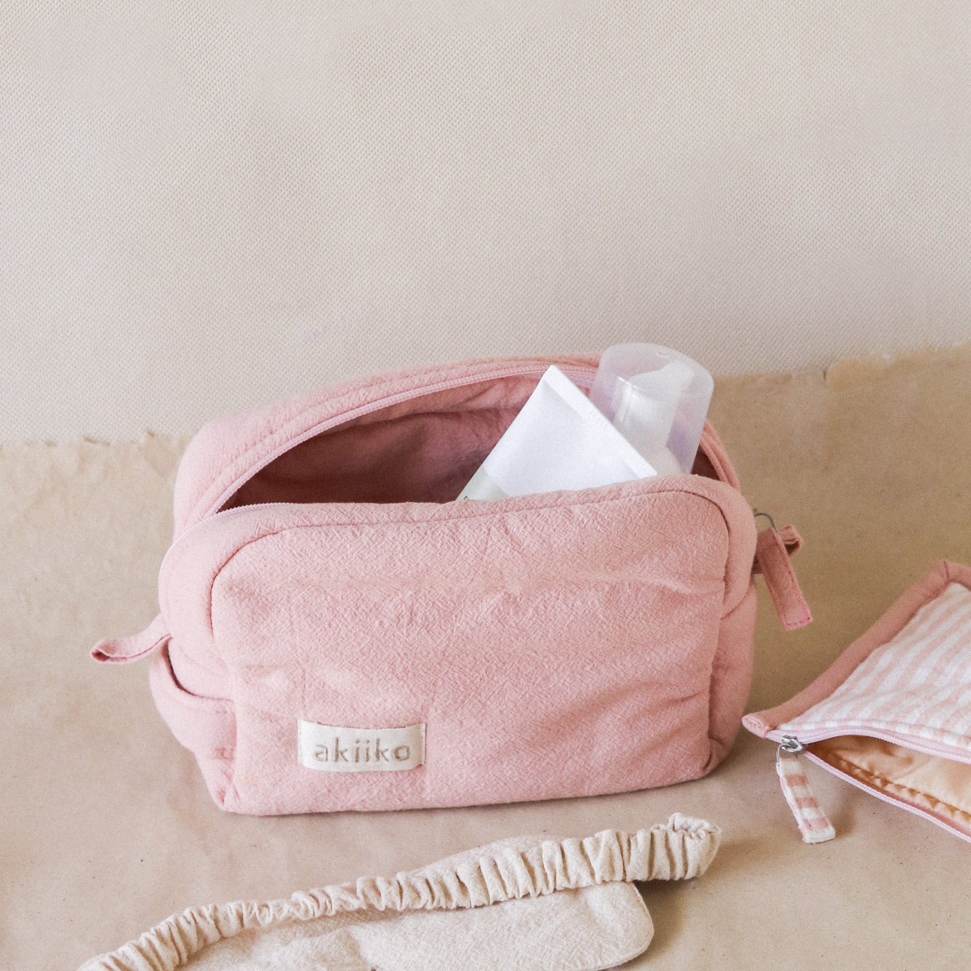 Crinkle Curl Pouch