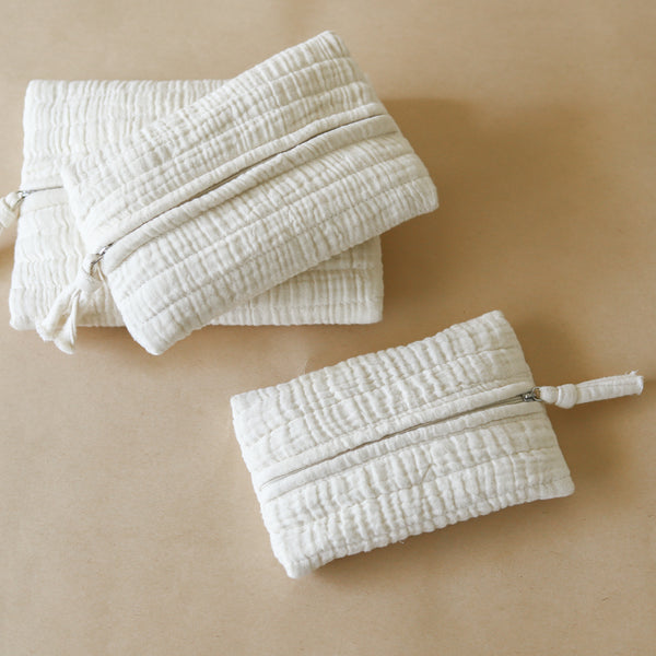 Fyra Rectangle Pouches set in three sizes, flat and compact