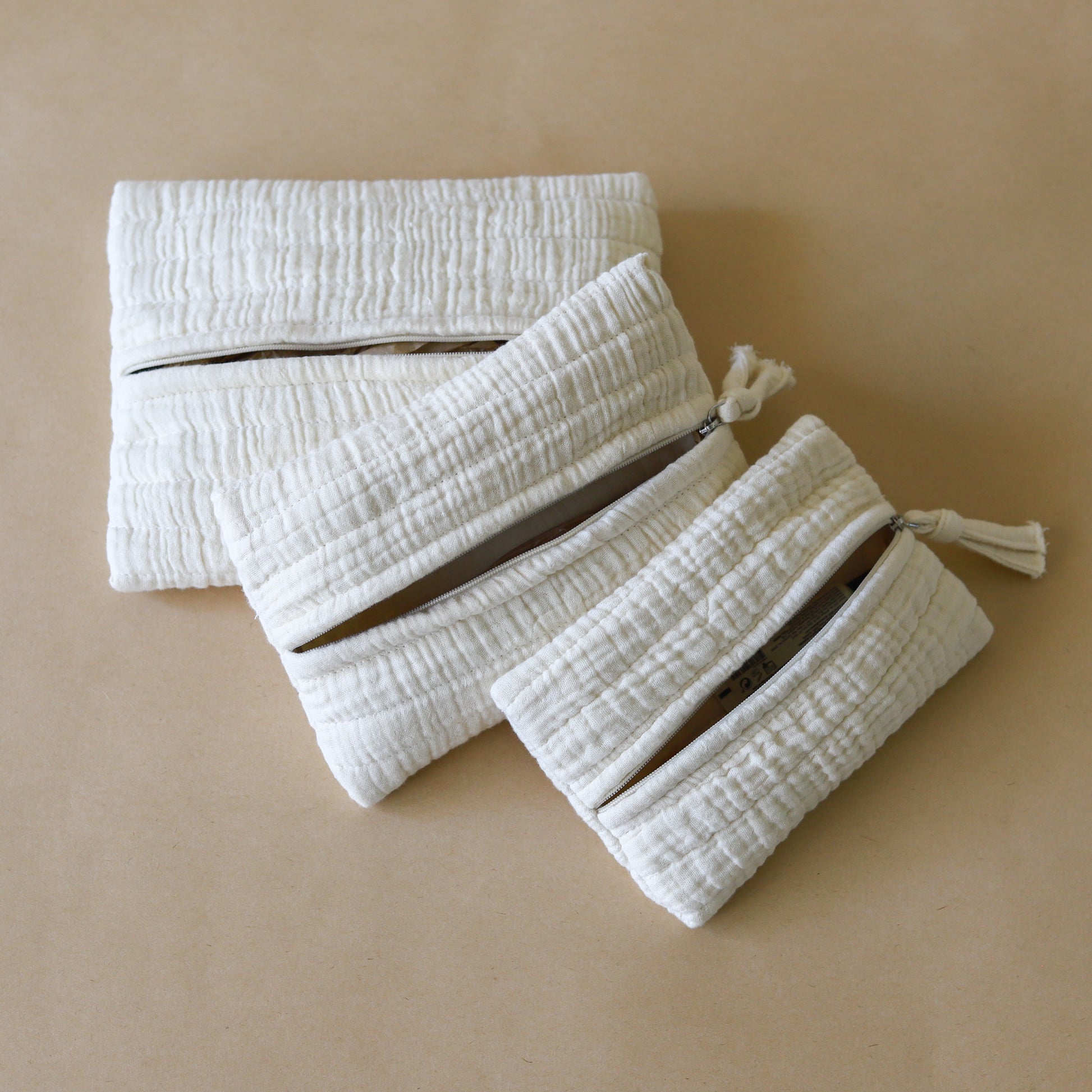 Fyra Rectangle Pouches set in three sizes, flat and compact