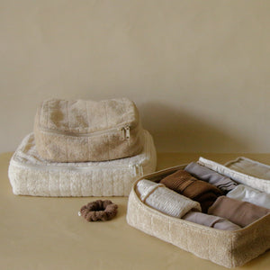 Soft terry packing cube in 100% cotton with zip closure