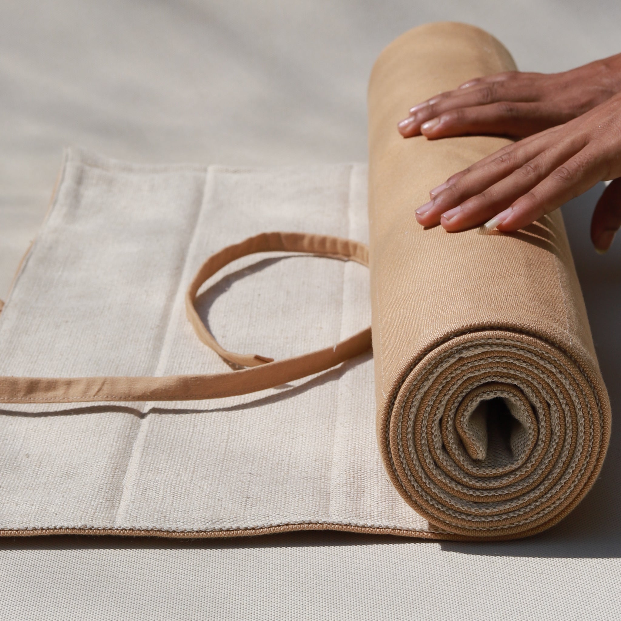 Tan Yoga Set